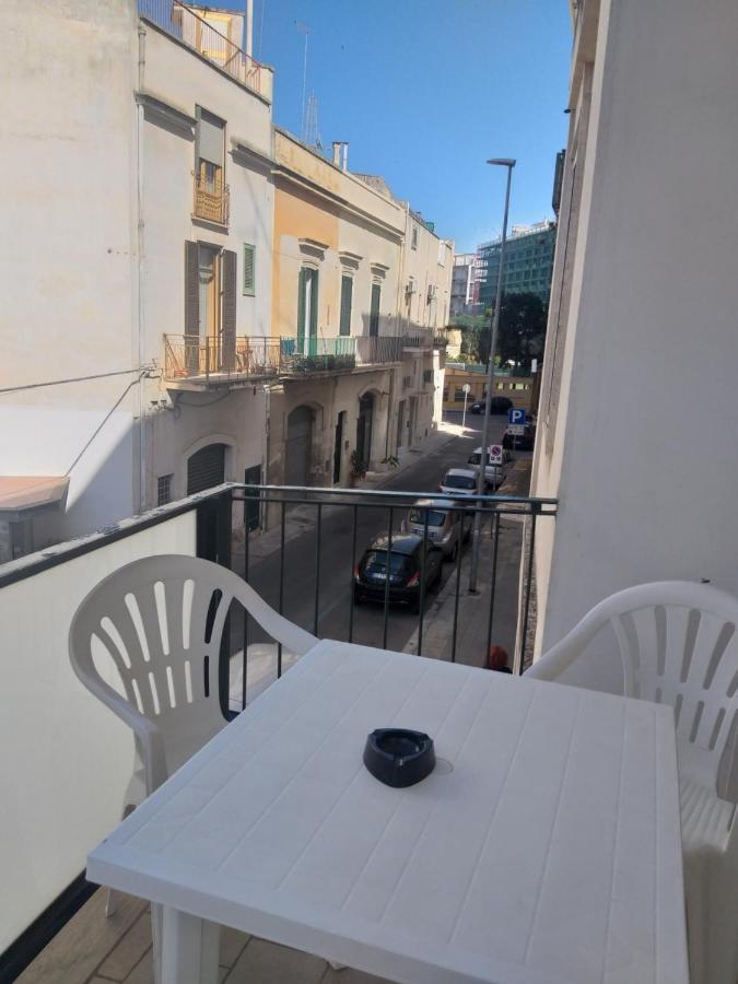 Casa Vergara Piazza Mazzini Лечче Екстер'єр фото
